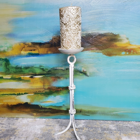 Shabby Chic Vintage Inspired Candle Holder - Picture 3 of 11